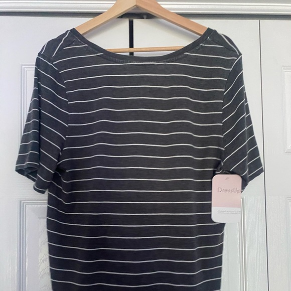 NEW grey stripped tee - Picture 2 of 3